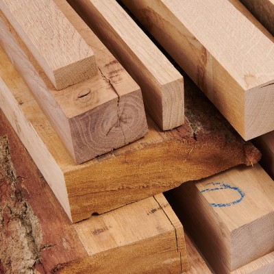 oak wood offcuts for wood crafts and woodworking